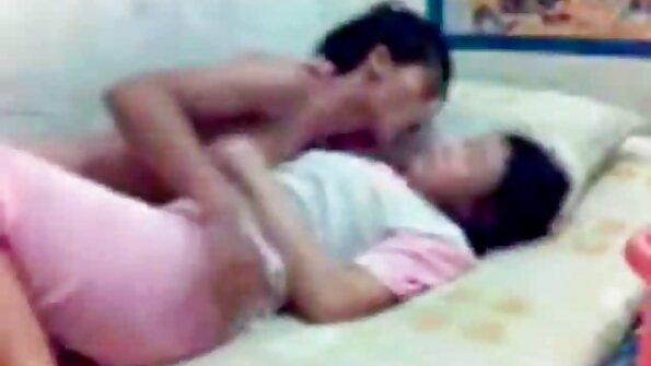 Swan sy Elita ao amin'ny Ron Harris - Lesbiana mafana be manao zavatra ratsy